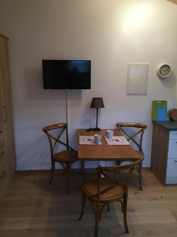 Ferienwohnung Ostermair Apartment Gudiberg ガルミッシュ・パルテンキルヒェン エクステリア 写真