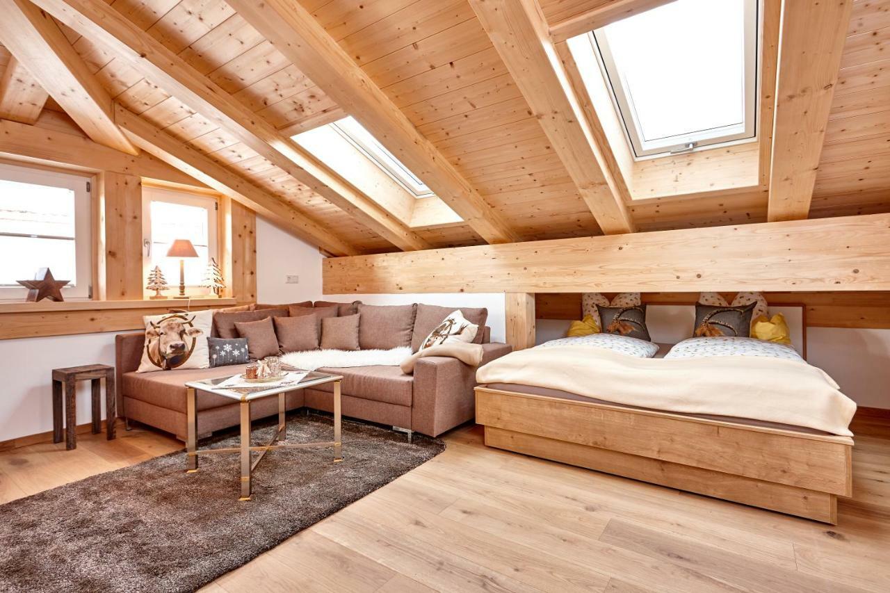 Ferienwohnung Ostermair Apartment Gudiberg ガルミッシュ・パルテンキルヒェン エクステリア 写真